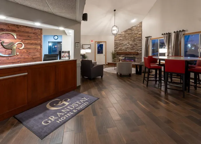 Grandstay Hotel & Suites